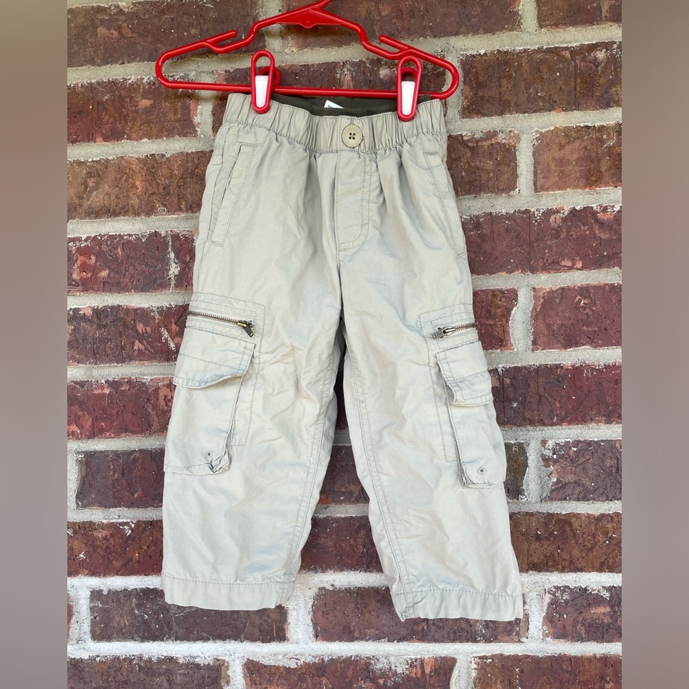Boy’s Old Navy Lined Khaki Cargo Pants Size 2T